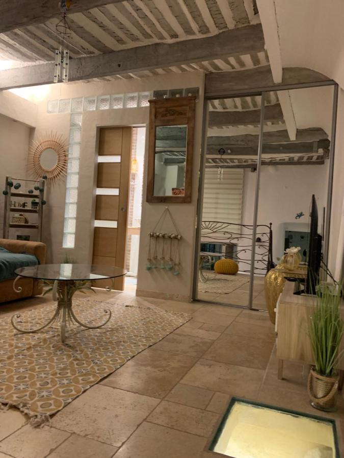 Appartement De Charme Au Coeur Du Vieil Antibes Zewnętrze zdjęcie